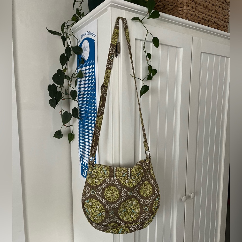 Vera Bradley Saddle Up Crossbody Bag in Retired “Sittin’ Pretty in a Tree” - Picture 8 of 9
